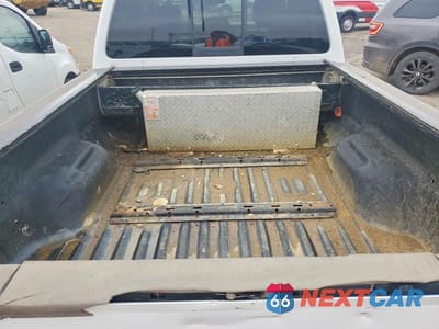 Zdjęcie 10 z 13 samochodu: 2011 FORD F350 SUPER DUTY VIN:1FT8W3AT3BED11472 - miniatura