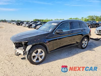 2017 MERCEDES-BENZ GLC 300 WDC0G4JB9HV011140 - główne zdjęcie licytacji z USA - miniatura