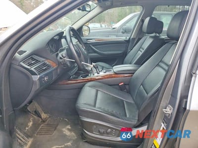 Zdjęcie 7 z 12 samochodu: 2013 BMW X5 XDRIVE35I VIN:5UXZV4C53D0B08983 - miniatura