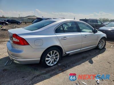 Trzecie zdjęcie samochodu z tyłu: 2015 VOLVO S80 PREMIER VIN:YV140MAK6F1186150 - miniatura