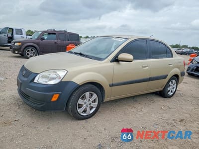2009 KIA RIO KNADE223696451138 - główne zdjęcie licytacji z USA - miniatura