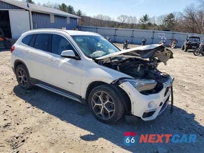 Czwarte zdjęcie samochodu z boku: 2016 BMW X1 XDRIVE28I VIN:WBXHT3C38GP881729 - miniatura
