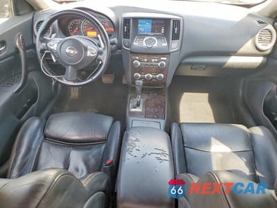 Zdjęcie 8 z 12 samochodu: 2011 NISSAN MAXIMA 3.5 S VIN:1N4AA5AP7BC824188 - miniatura