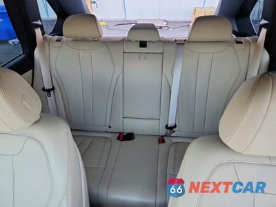 Zdjęcie 10 z 13 samochodu: 2017 BMW X5 XDRIVE35I VIN:5UXKR0C33H0X77710 - miniatura