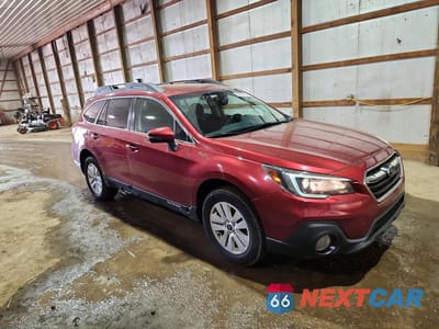 Czwarte zdjęcie samochodu z boku: 2018 SUBARU OUTBACK 2.5I PREMIUM VIN:4S4BSAFC8J3397415 - miniatura