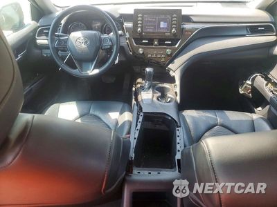 Zdjęcie 8 z 12 samochodu: 2021 TOYOTA CAMRY SE VIN:4T1G11AK0MU410597 - miniatura