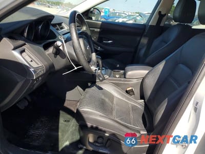 Zdjęcie 7 z 13 samochodu: 2020 JAGUAR E-PACE SE VIN:SADFP2FXXL1014349 - miniatura