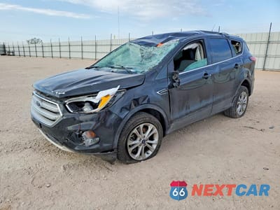 2019 FORD ESCAPE SE 1FMCU9GD5KUC38013 - główne zdjęcie licytacji z USA - miniatura