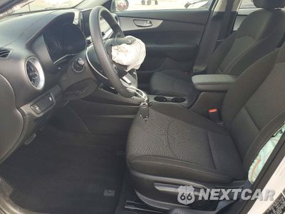 Zdjęcie 7 z 12 samochodu: 2023 KIA FORTE LXS VIN:3KPF24AD7PE587943 - miniatura