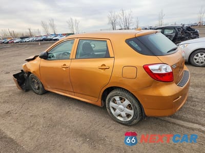 Drugie zdjęcie samochodu z przodu: 2009 TOYOTA MATRIX BASE VIN:2T1KU40E29C008216 - miniatura