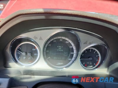 Zdjęcie 9 z 12 samochodu: 2009 MERCEDES-BENZ C 300 4MATIC VIN:WDDGF81X09F255531 - miniatura