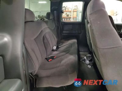 Zdjęcie 10 z 11 samochodu: 2002 GMC NEW SIERRA K1500 VIN:2GTEK19V621205902 - miniatura