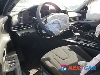 Zdjęcie 8 z 12 samochodu: 2023 HYUNDAI ELANTRA SE VIN:KMHLL4AG6PU580411 - miniatura
