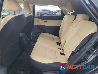 Zdjęcie 10 z 12 samochodu: 2020 LEXUS NX 300H VIN:JTJGJRDZ1L2139245 - miniatura