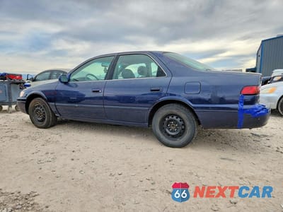 Drugie zdjęcie samochodu z przodu: 1999 TOYOTA CAMRY LE VIN:JT2BG28K3X0290095 - miniatura