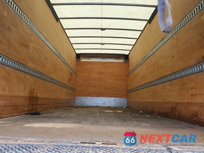 Zdjęcie 10 z 13 samochodu: 2022 ISUZU NRR BOX TRUCK VIN:54DE5W1L2NSR02479 - miniatura