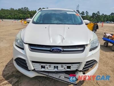 Piąte zdjęcie samochodu w środku: 2015 FORD ESCAPE SE VIN:1FMCU0GXXFUC85713 - miniatura