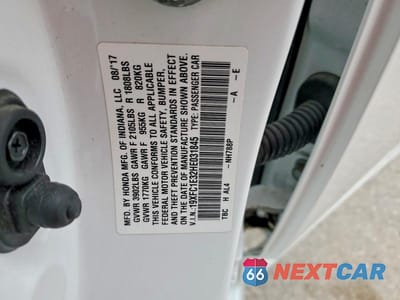 Zdjęcie 12 z 12 samochodu: 2017 HONDA CIVIC EX VIN:19XFC1E32HE031845 - miniatura