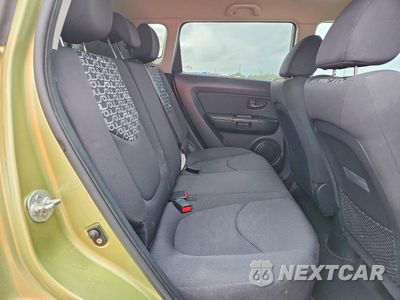 Zdjęcie 10 z 12 samochodu: 2011 KIA SOUL + VIN:KNDJT2A24B7336168 - miniatura