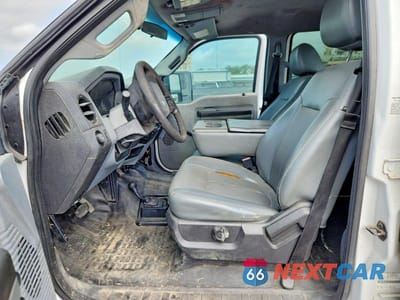 Zdjęcie 7 z 12 samochodu: 2015 FORD F350 SUPER DUTY VIN:1FD8W3HT3FEC37171 - miniatura