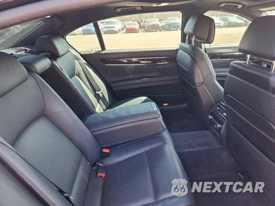 Zdjęcie 10 z 12 samochodu: 2014 BMW 740 LXI VIN:WBAYF4C58ED282191 - miniatura