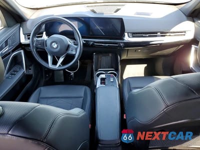 Zdjęcie 8 z 13 samochodu: 2024 BMW X1 XDRIVE28I VIN:WBX73EF0XR5Z04063 - miniatura