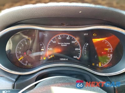 Zdjęcie 9 z 14 samochodu: 2015 JEEP GRAND CHEROKEE LAREDO VIN:1C4RJFAG1FC838614 - miniatura