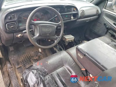 Zdjęcie 8 z 12 samochodu: 2002 DODGE RAM 3500 VIN:3B6MF36572M309697 - miniatura