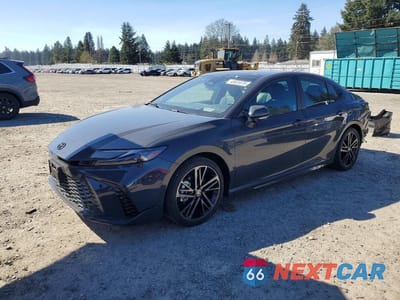 2025 TOYOTA CAMRY XSE 4T1DBADK7SU008469 - główne zdjęcie licytacji z USA - miniatura