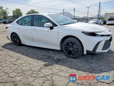 Czwarte zdjęcie samochodu z boku: 2026 TOYOTA CAMRY SE VIN:4T1DAACK9TU673427 - miniatura