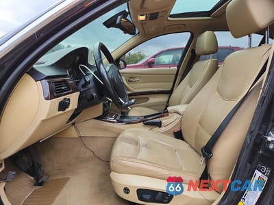 Zdjęcie 7 z 12 samochodu: 2006 BMW 330 XI VIN:WBAVD33506KV63871 - miniatura