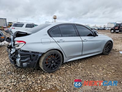 Trzecie zdjęcie samochodu z tyłu: 2018 BMW 330E VIN:WBA8E1C51JA178039 - miniatura