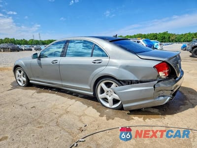 Drugie zdjęcie samochodu z przodu: 2011 MERCEDES-BENZ S 550 4MATIC VIN:WDDNG8GB2BA373986 - miniatura