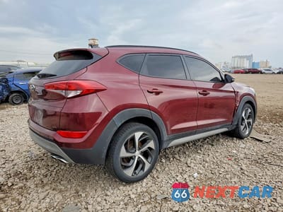 Trzecie zdjęcie samochodu z tyłu: 2018 HYUNDAI TUCSON VALUE VIN:KM8J33A25JU633077 - miniatura