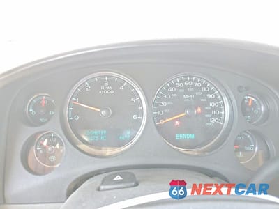 Zdjęcie 9 z 13 samochodu: 2014 GMC YUKON VIN:1GKS1KE09ER117870 - miniatura