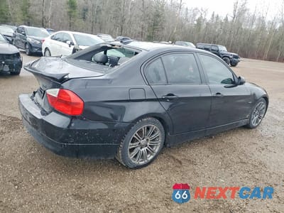 Trzecie zdjęcie samochodu z tyłu: 2006 BMW 330 I VIN:WBAVB33506KR76542 - miniatura