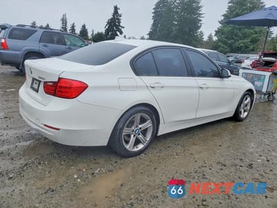 Trzecie zdjęcie samochodu z tyłu: 2014 BMW 328 I SULEV VIN:WBA3C1C57EK113339 - miniatura
