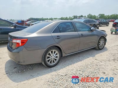 Trzecie zdjęcie samochodu z tyłu: 2012 TOYOTA CAMRY XLE VIN:4T4BF1FK4CR203817 - miniatura