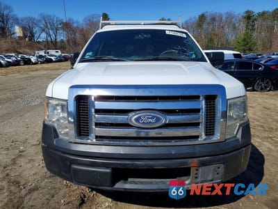Piąte zdjęcie samochodu w środku: 2012 FORD F150 VIN:1FTMF1CM1CKE38748 - miniatura