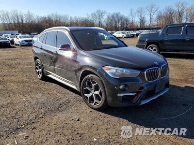 Czwarte zdjęcie samochodu z boku: 2018 BMW X1 XDRIVE28I VIN:WBXHT3C30J5F89997 - miniatura
