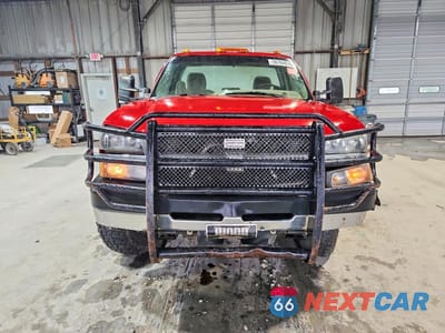 Piąte zdjęcie samochodu w środku: 2003 CHEVROLET SILVERADO K3500 VIN:1GBJK34113E247395 - miniatura