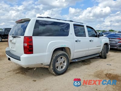 Trzecie zdjęcie samochodu z tyłu: 2008 CHEVROLET SUBURBAN C1500 LS VIN:3GNFC16J88G165302 - miniatura
