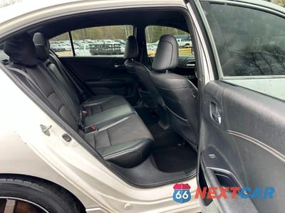 Zdjęcie 9 z 10 samochodu: 2017 HONDA ACCORD SPORT VIN:1HGCR2F56HA029432 - miniatura