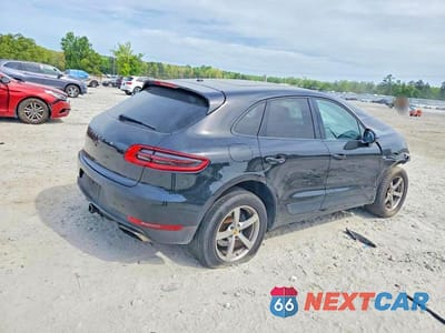 Trzecie zdjęcie samochodu z tyłu: 2017 PORSCHE MACAN VIN:WP1AA2A5XHLB81401 - miniatura