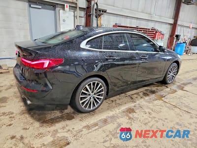 Trzecie zdjęcie samochodu z tyłu: 2021 BMW 228XI VIN:WBA73AK05M7G69872 - miniatura