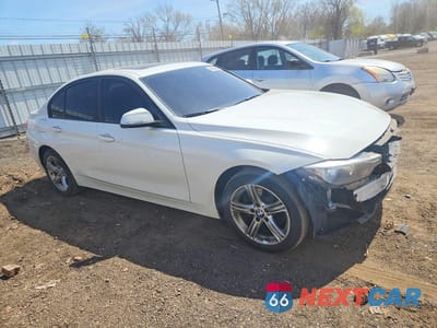 Czwarte zdjęcie samochodu z boku: 2014 BMW 328 XI SULEV VIN:WBA3B5C53EP541602 - miniatura