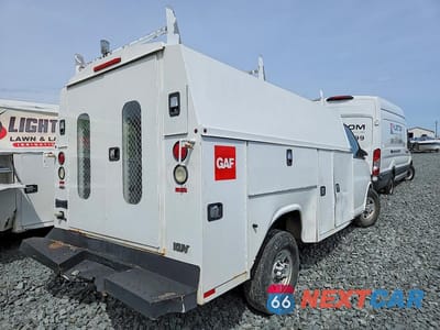 Trzecie zdjęcie samochodu z tyłu: 2017 CHEVROLET EXPRESS G3500 UTILITY / SERVICE VAN VIN:1GB0GRFG0H1112506 - miniatura