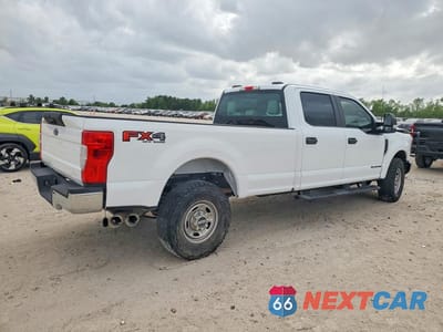 Trzecie zdjęcie samochodu z tyłu: 2022 FORD F250 SUPER DUTY VIN:1FT7W2BT4NEF89628 - miniatura