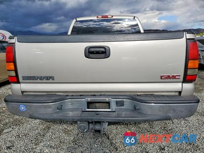 Zdjęcie 6 z 12 samochodu: 2005 GMC NEW SIERRA C1500 VIN:2GTEC19T851335731 - miniatura