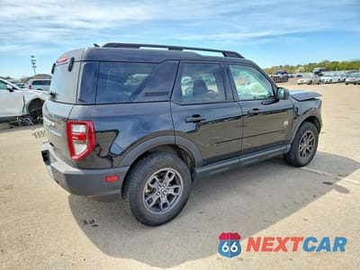 Trzecie zdjęcie samochodu z tyłu: 2024 FORD BRONCO SPORT BIG BEND VIN:3FMCR9B65RRE38384 - miniatura